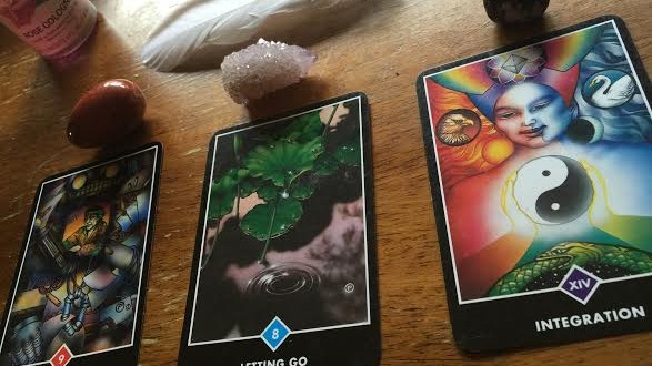 FREE!  Full Strawberry Moon and Summer Solstice Crystal and Card Reading by Empowerment Journey Life Coach, Jacqueline Spaargaren